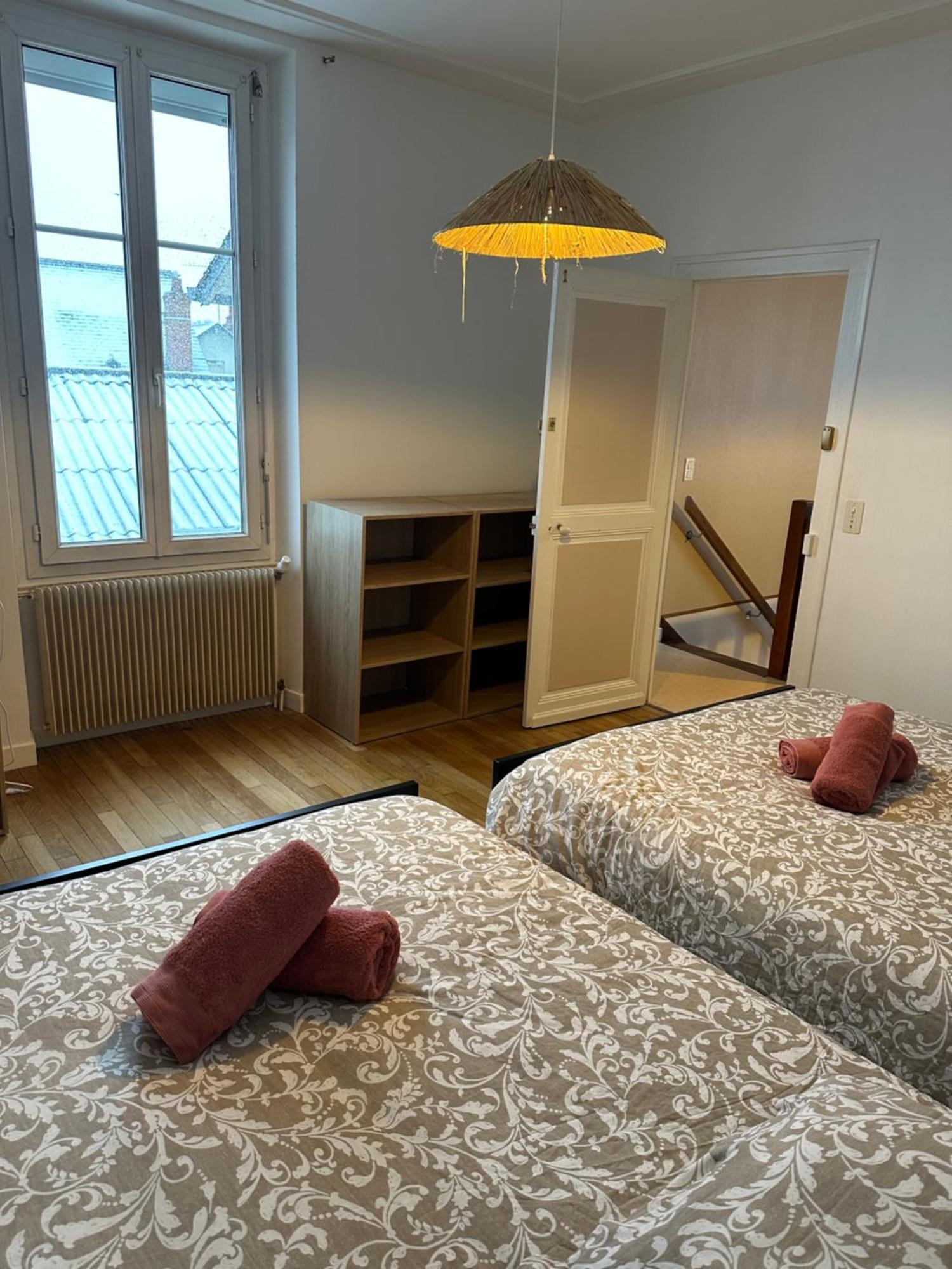 Maison Nombreux Couchages, 13 Lits, 3 Sdb, Exterieur Bourges Kültér fotó